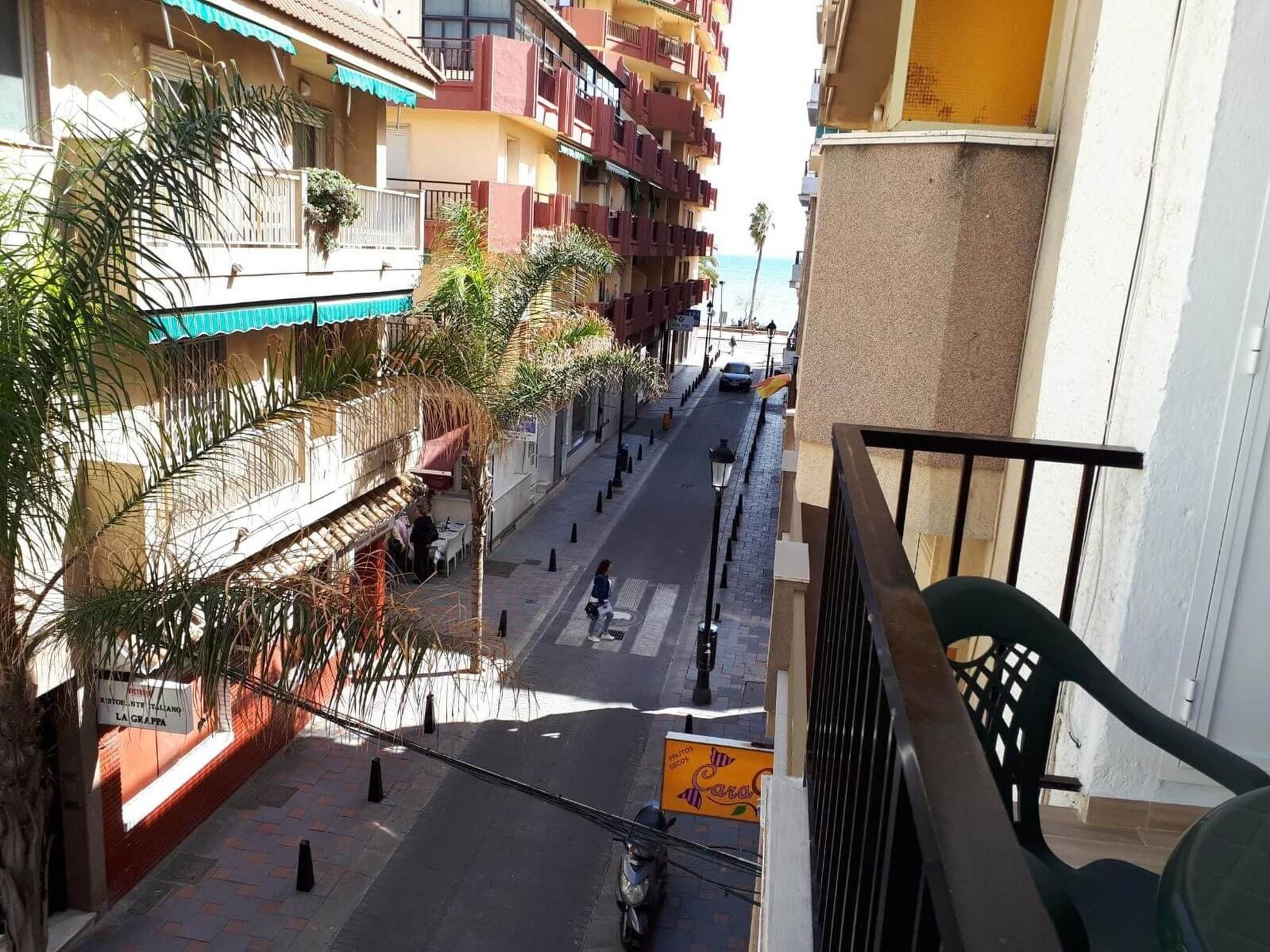 Apartment With 3 Bedrooms In Fuengirola, With Furnished Terrace - 10 M Fuengirola